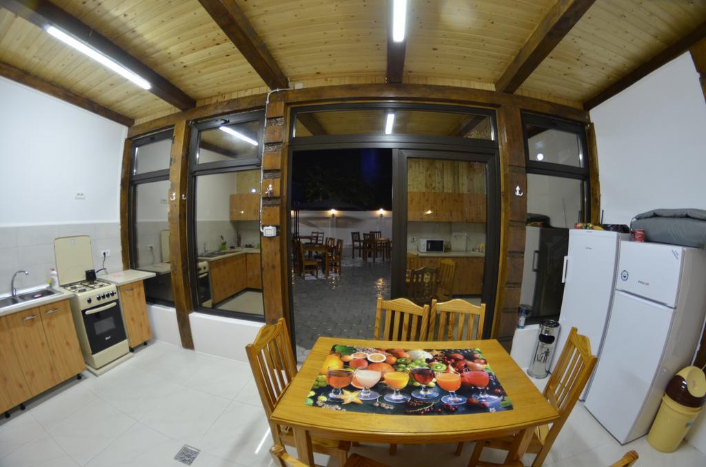 Razvan Holiday Costinești Exterior foto