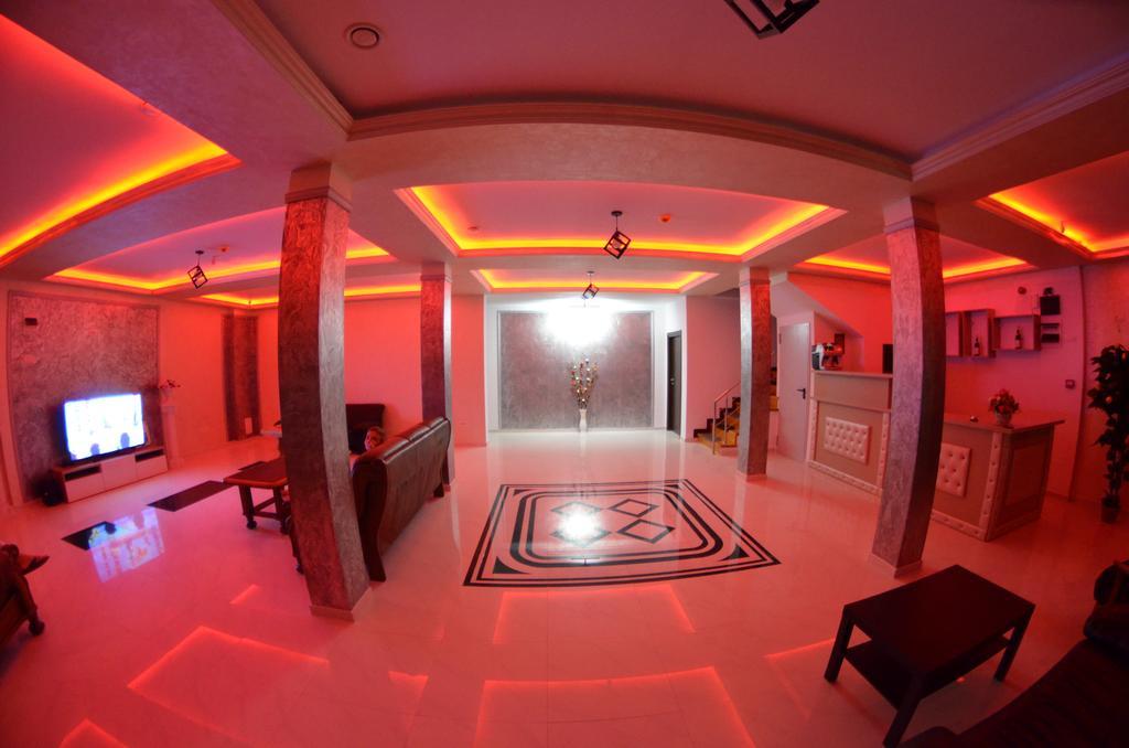 Razvan Holiday Costinești Exterior foto