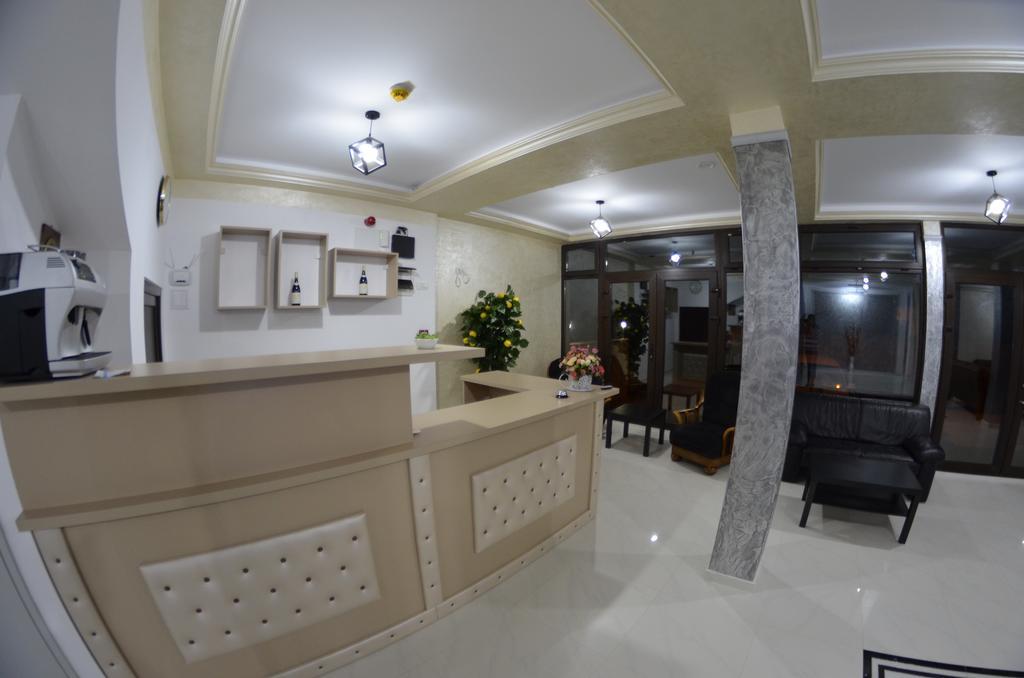 Razvan Holiday Costinești Exterior foto