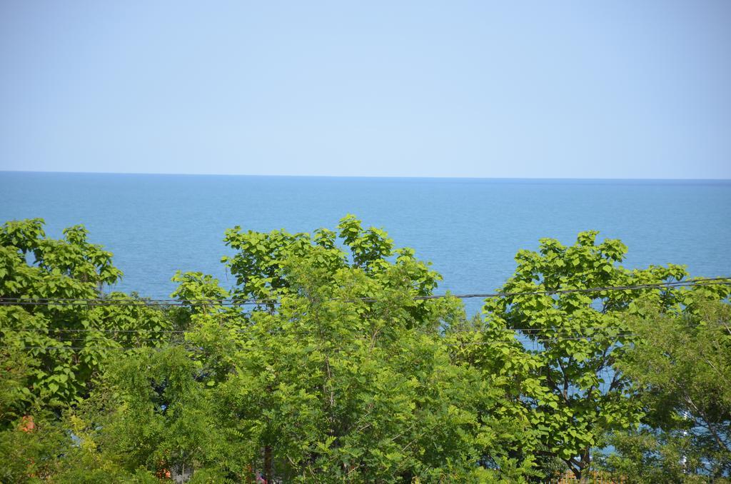 Razvan Holiday Costinești Exterior foto