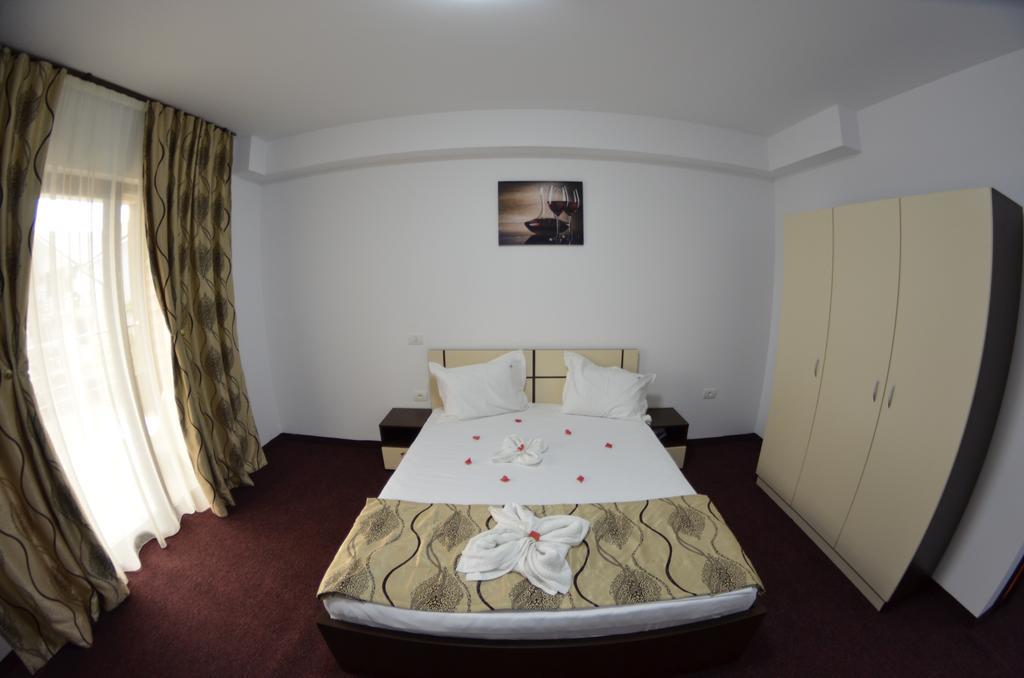 Razvan Holiday Costinești Exterior foto
