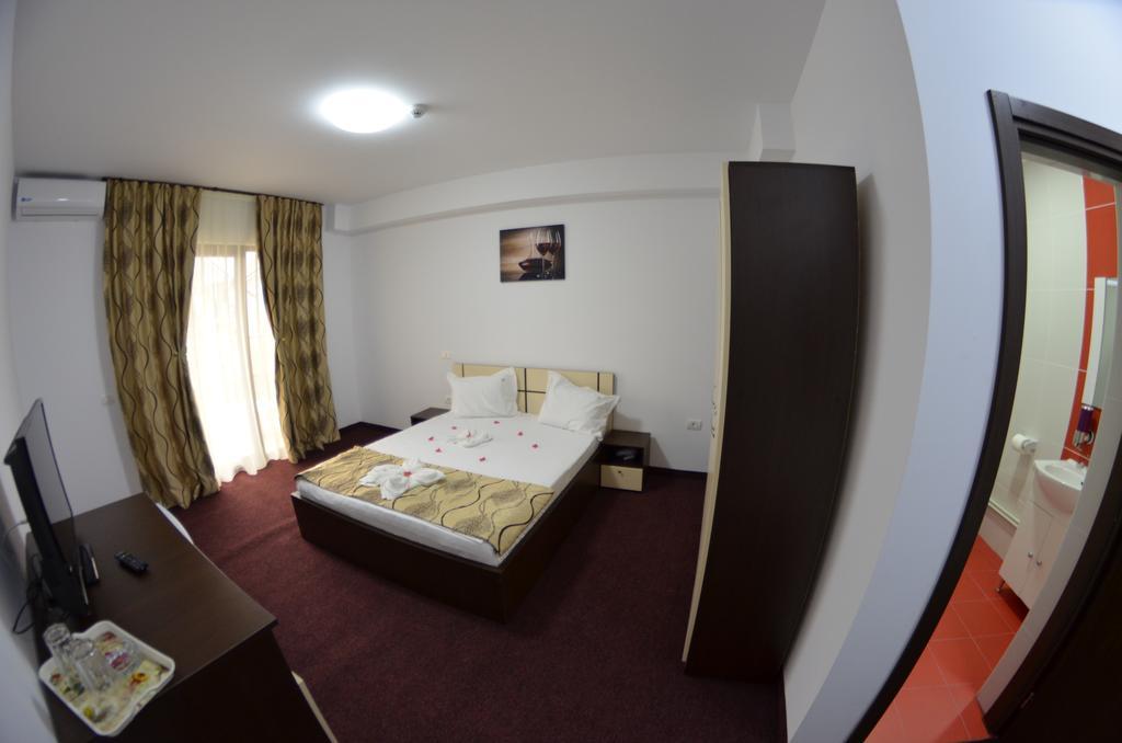 Razvan Holiday Costinești Exterior foto